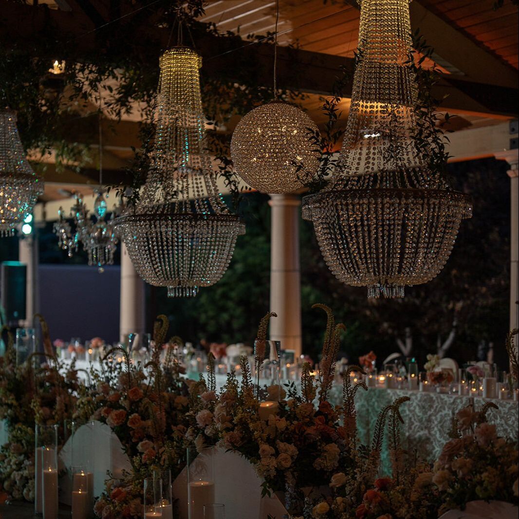 denver chandelier rental, best chandelier rental, crystal wedding chandelier rental, vail chandelier rental, corporate event lighting company
